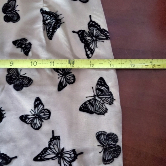 NAA NAA | Body-Con Mini Skirt in Stone sz 4 - Picture 12 of 14